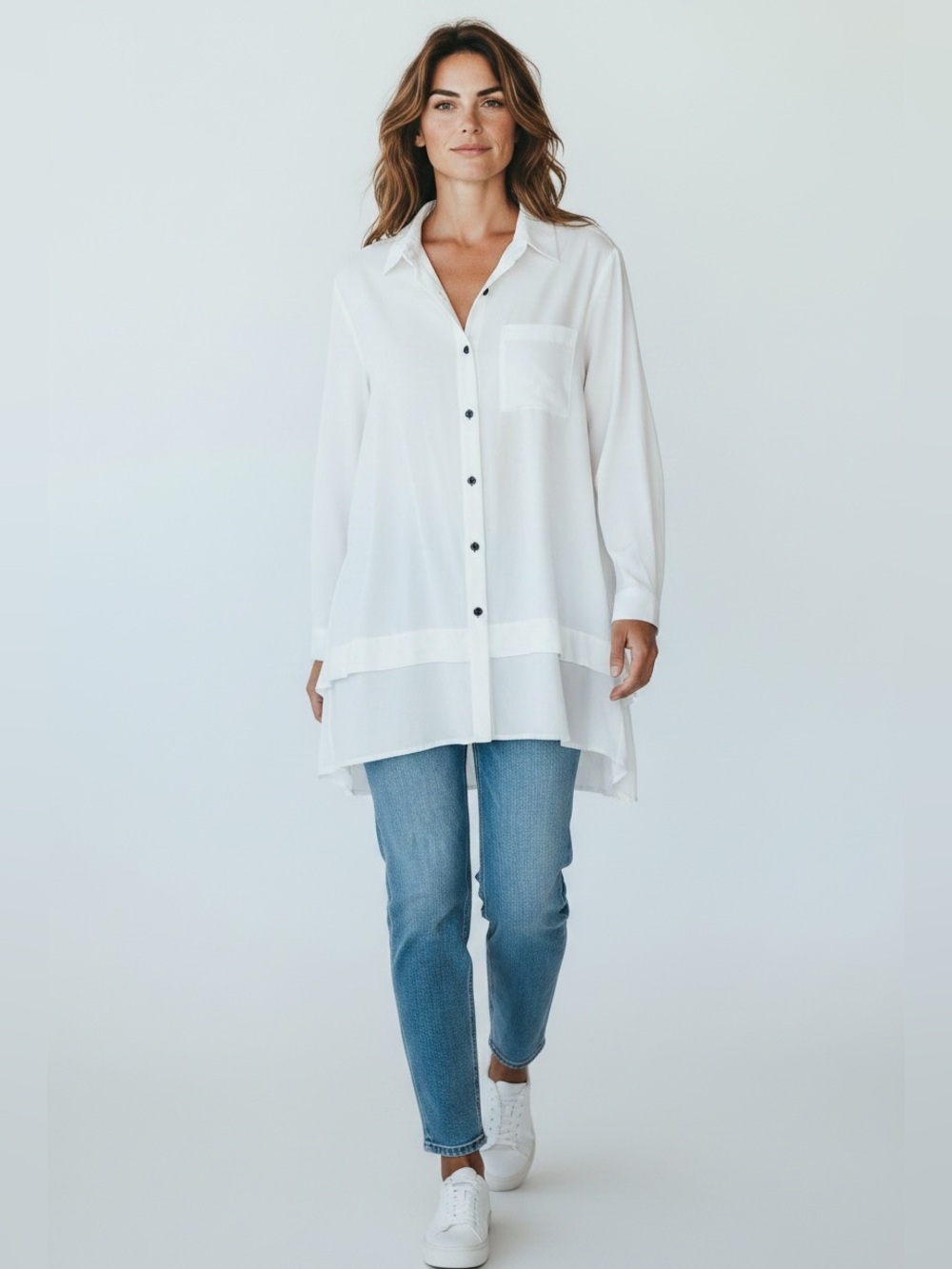 Comfy U.S.A. Handkerchief
Hem White Button Back Shirt Size S